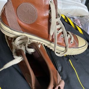 Barely worn All star CONVERSE - all Leather - unique - 91/2